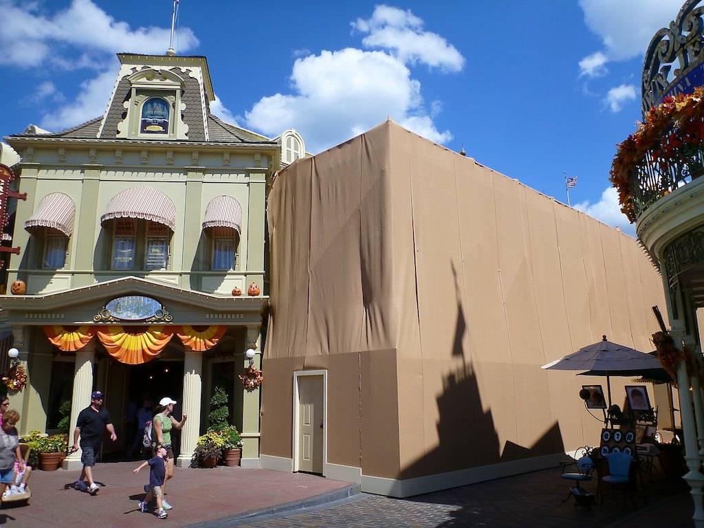 Center Street refurbishment