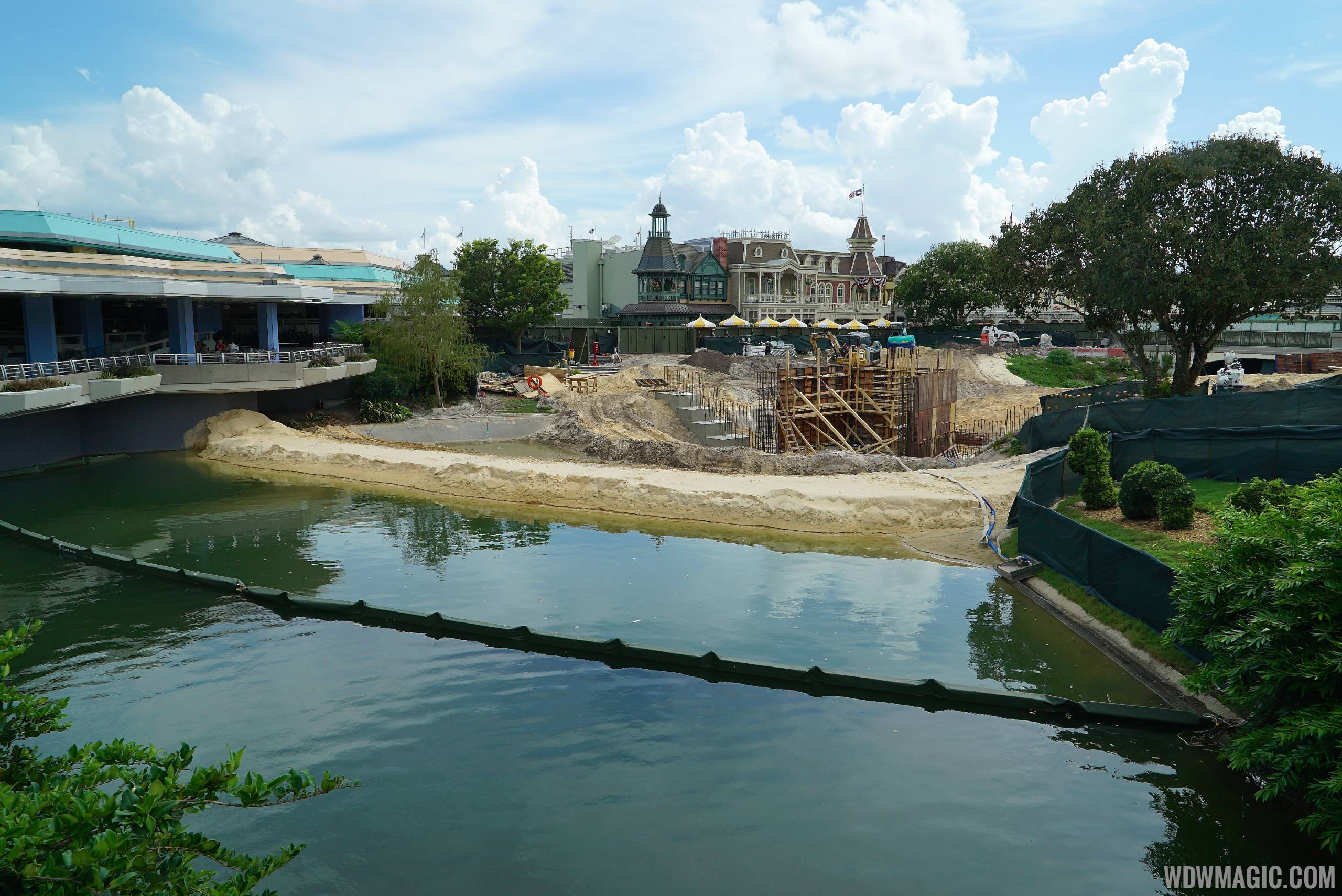 Magic Kingdom hub construction