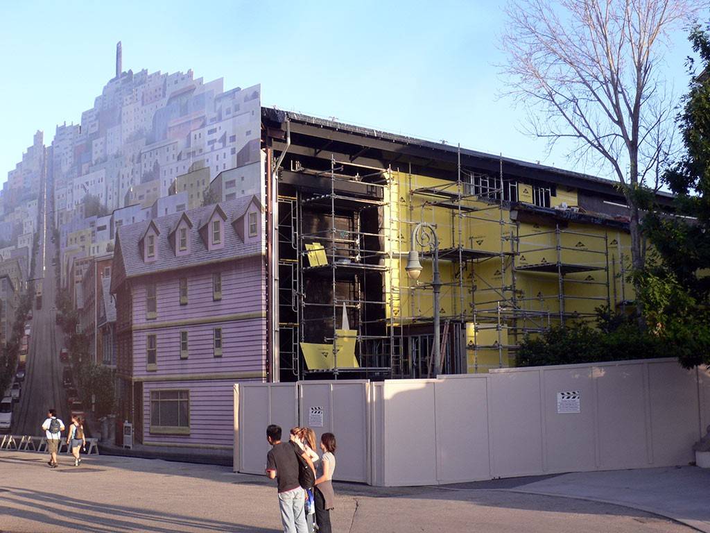 Hunchback theater construction update