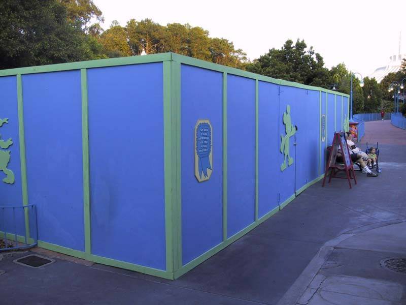 Toontown Train Station refurbishment